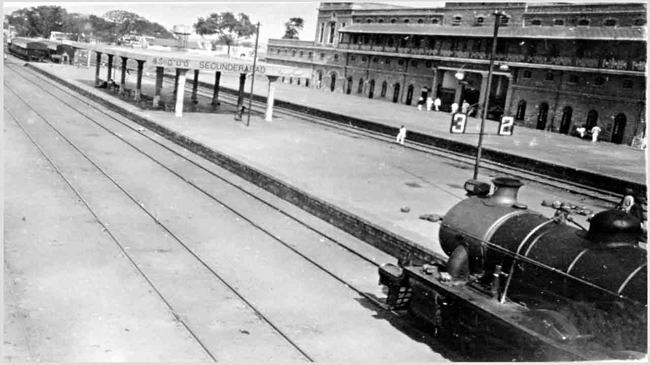 దక్షిణ మధ్య రైల్వేకు కేంద్ర బిందువుగా హైదరాబాద్‌