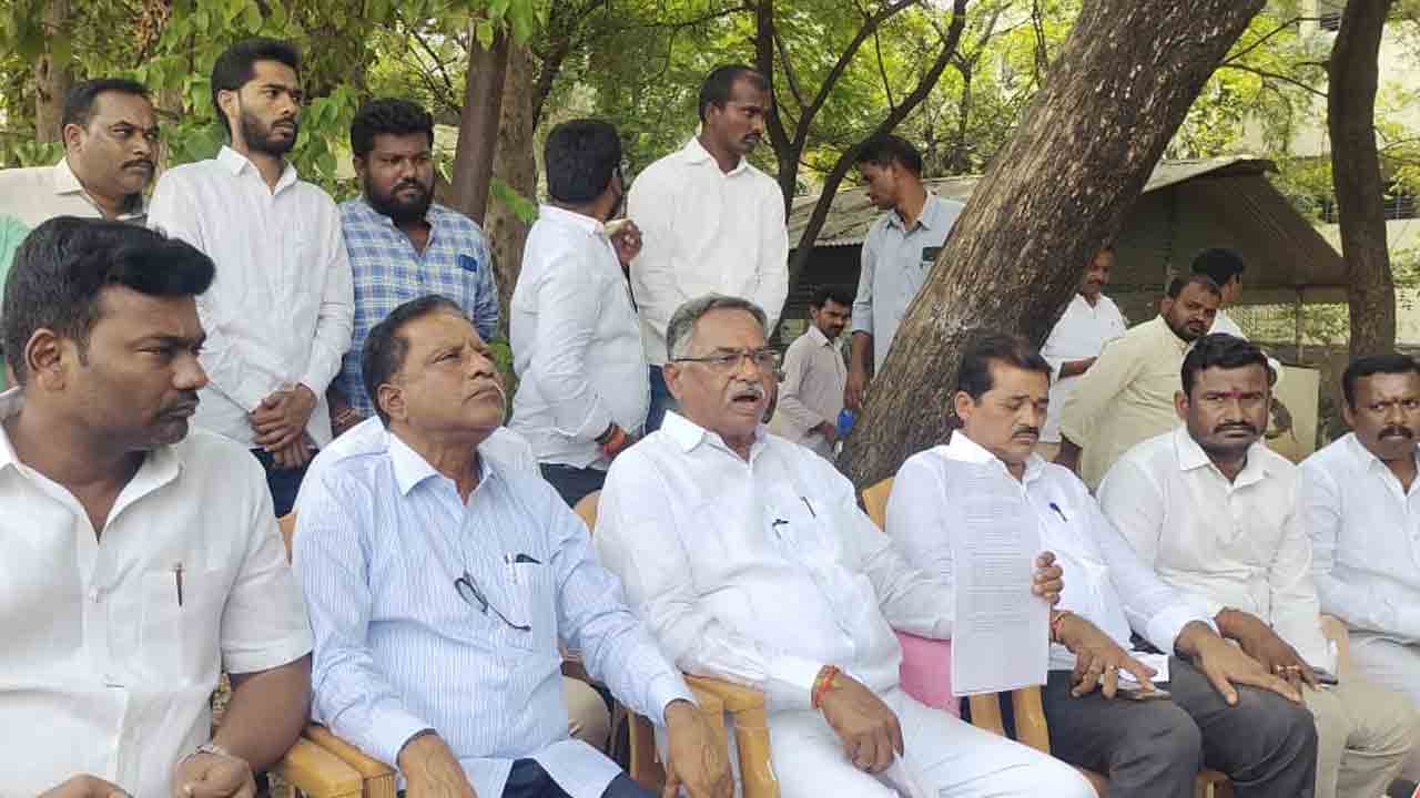 విజయ ర‌మ‌ణారావు పిచ్చి ప్రేలాపన‌లు మానుకో..! ఎమ్మెల్యే దాస‌రి హెచ్చ‌రిక‌