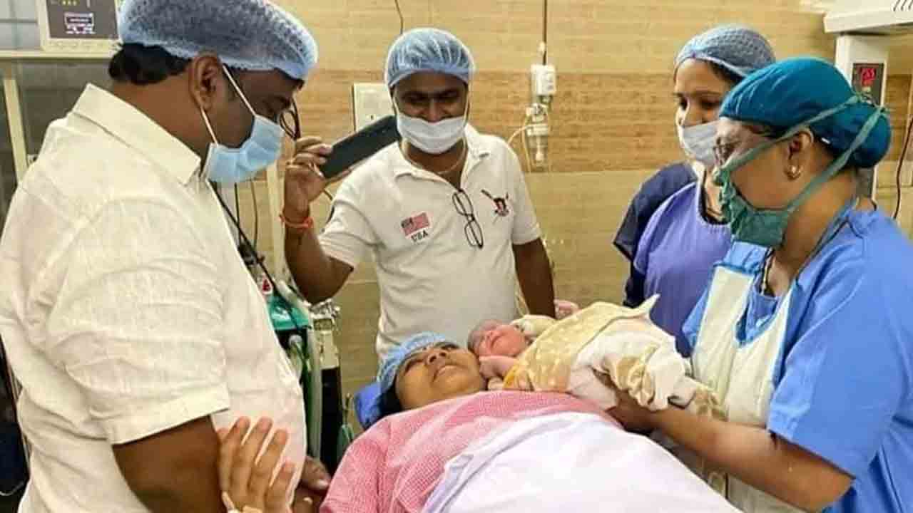 పండంటి ఆడ‌బిడ్డ‌కు జ‌న్మ‌నిచ్చిన ఎమ్మెల్యే హ‌రిప్రియ నాయ‌క్