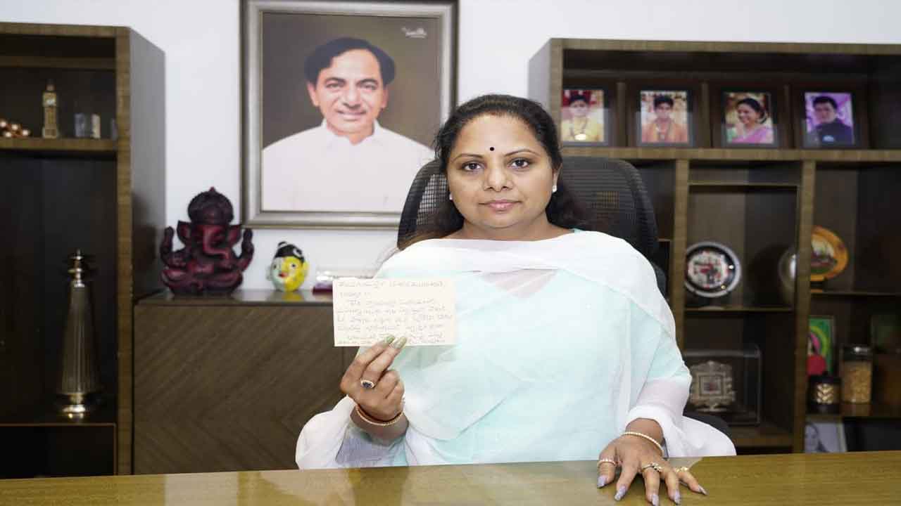 Kavitha letter to Modi | చేనేతపై జీఎస్టీ పూర్తిగా ఎత్తివేయాలి.. కేటీఆర్ పిలుపుతో ప్రధానికి కవిత లేఖ