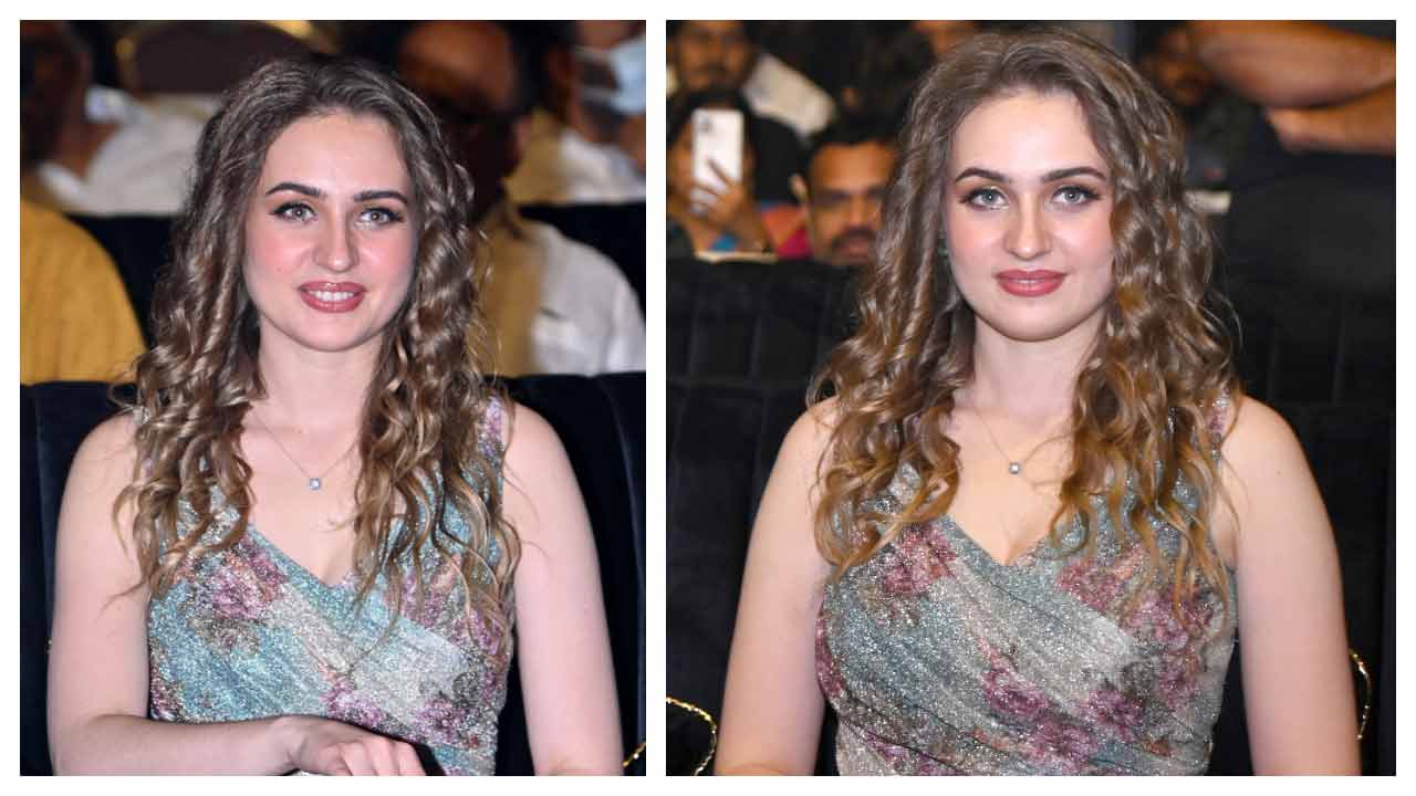 Maria Ryaboshapka | ప్రిన్స్ మూవీ ప్రీ రిలీజ్ ఈవెంట్‌లో మరియా ర్యాబోషప్క..