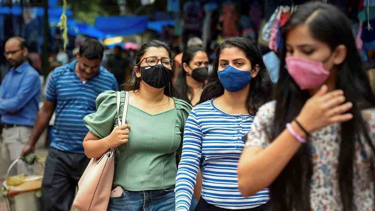 ‘మాస్క్‌ లేకుంటే జరిమానా’ ఆంక్షలు ఎత్తివేత..!