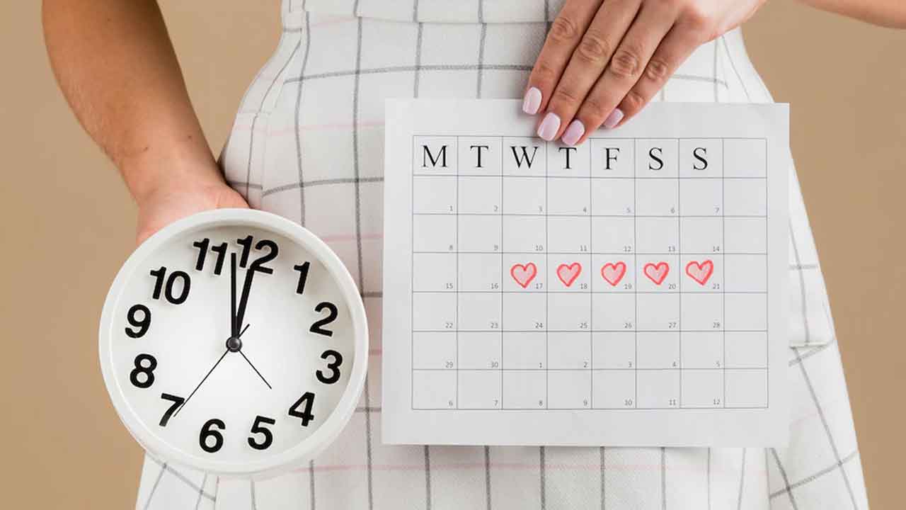 Menstrual Cycle |  వయసు పెరుగుతున్న కొద్దీ పీరియడ్స్‌లో మార్పులు.. ఇలా కనిపెట్టండి