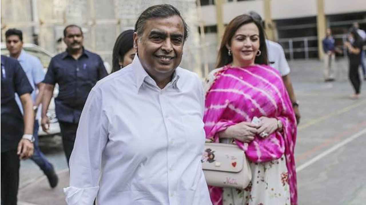 అంబానీ ఫ్యామిలీకి బెదిరింపు కాల్ కేసు.. బీహార్‌లో నిందితుడి అరెస్ట్