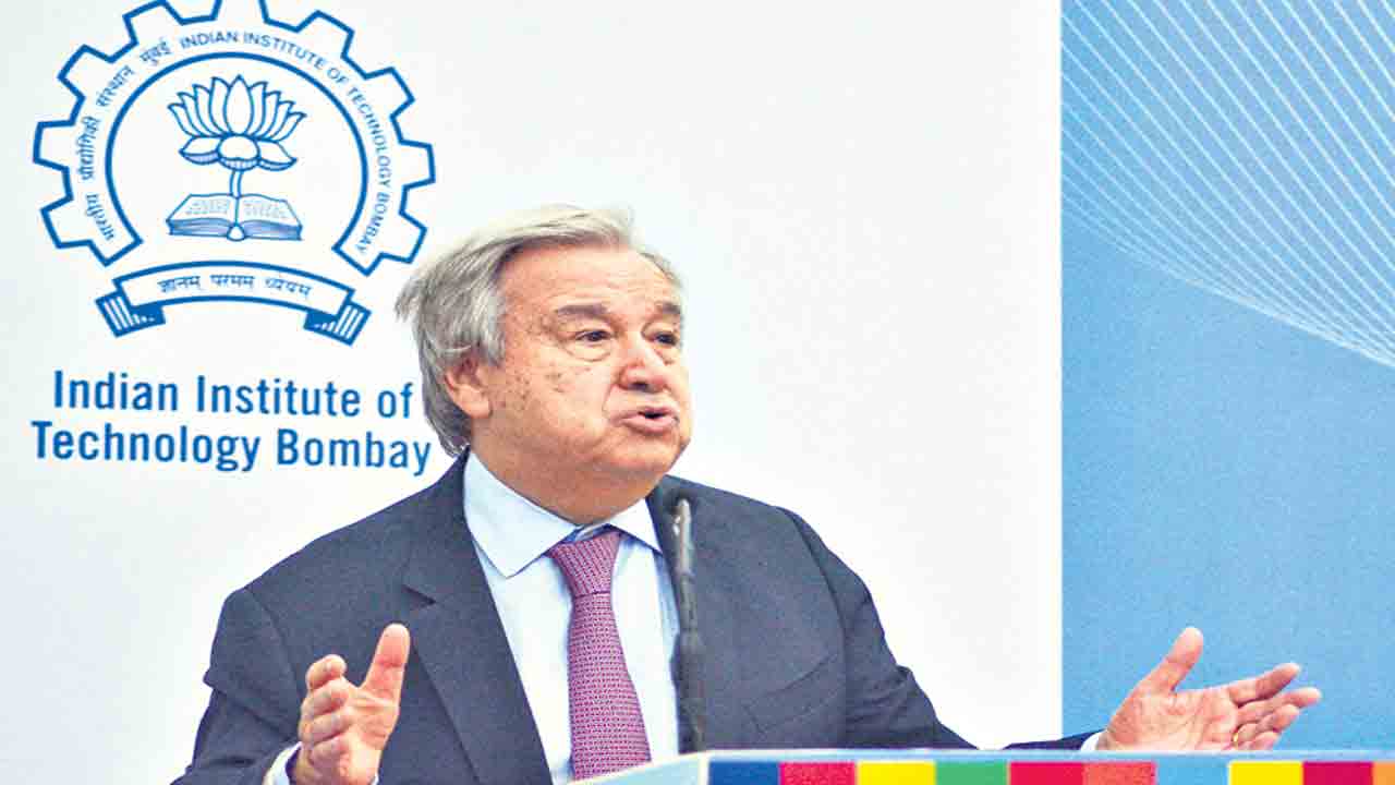 మానవ హక్కులు కాపాడాలి