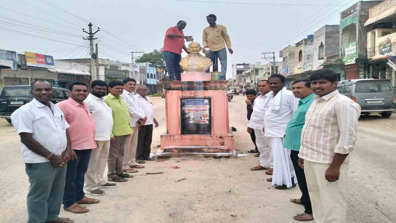 గొల్లకురుమల సంక్షేమానికి ప్రభుత్వం పెద్దపీట