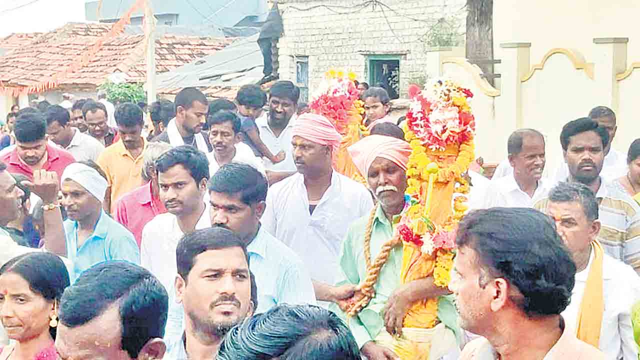ఘనంగా ఊర పండుగ