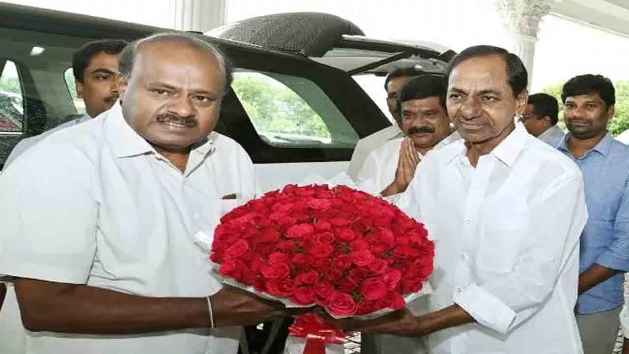 కేసీఆర్‌కు జేడీఎస్‌ సంపూర్ణ మద్దతు