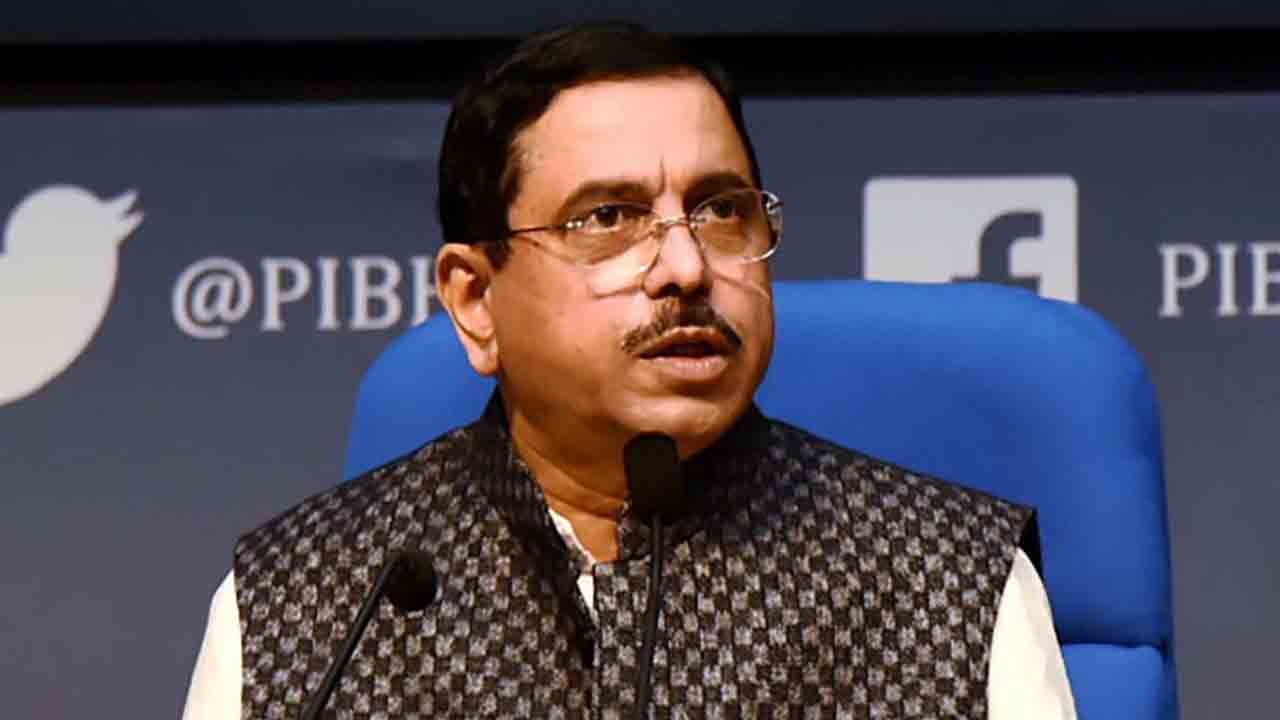 బిల్కిస్‌ బానో కేసు నిందితుల విడుదలను సమర్థించిన కేంద్రమంత్రి..!