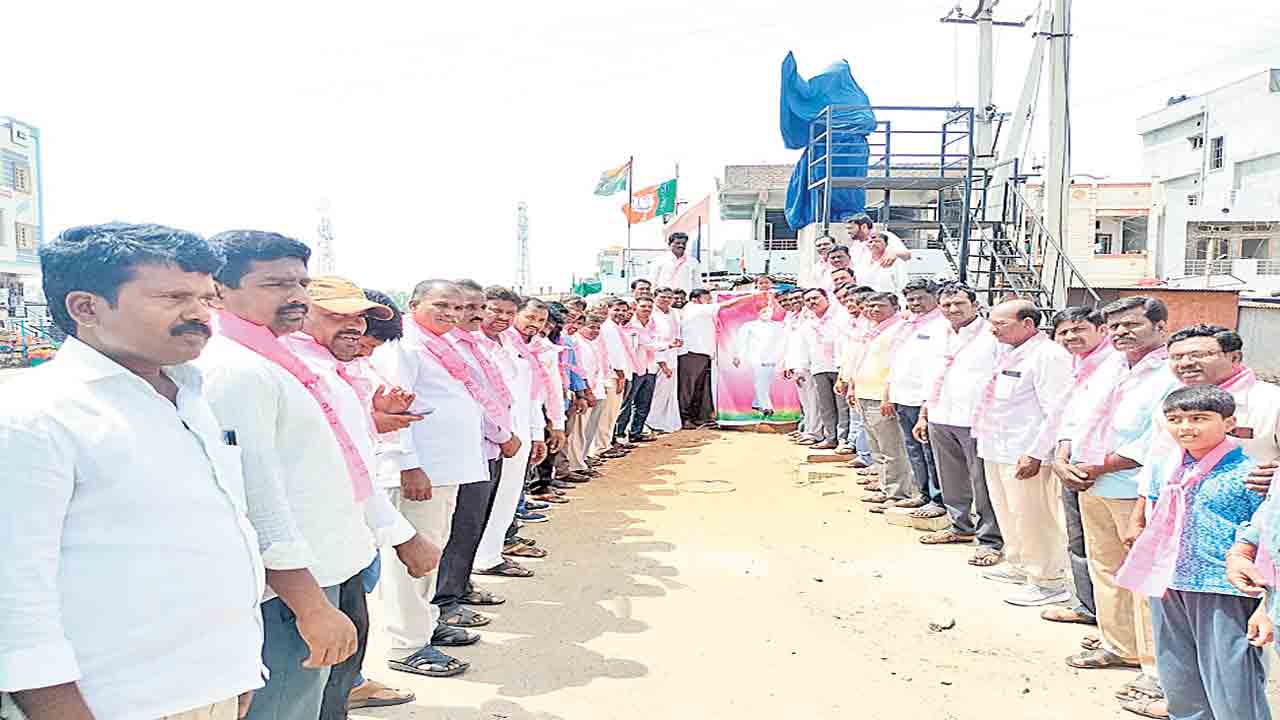 కేసీఆర్‌తోనే గిరిజనుల సమగ్రాభివృద్ధి