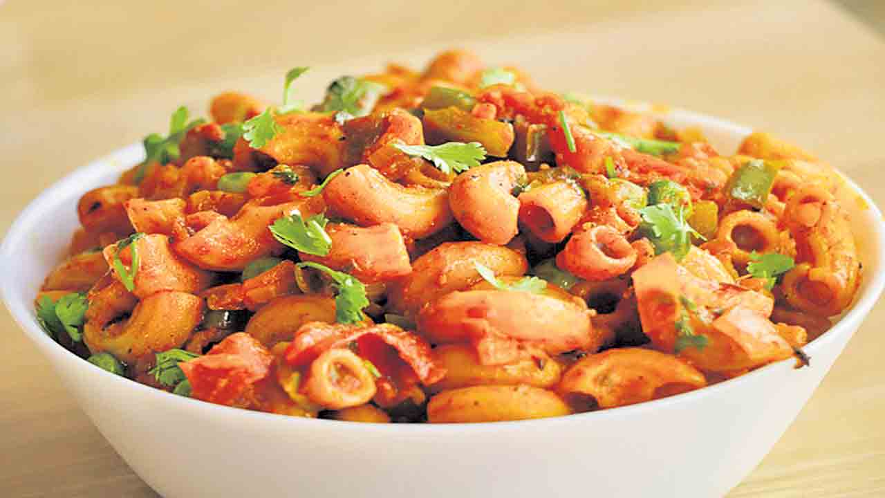 రెడ్‌ హాట్‌ మ్యాక్రోని