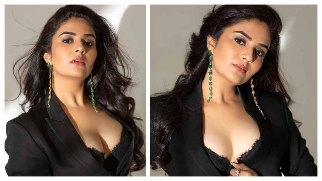 Sreemukhi | బ్లాక్ డ్రెస్‌లో అందాలు ఒలకబోస్తున్న శ్రీ‌ముఖి..