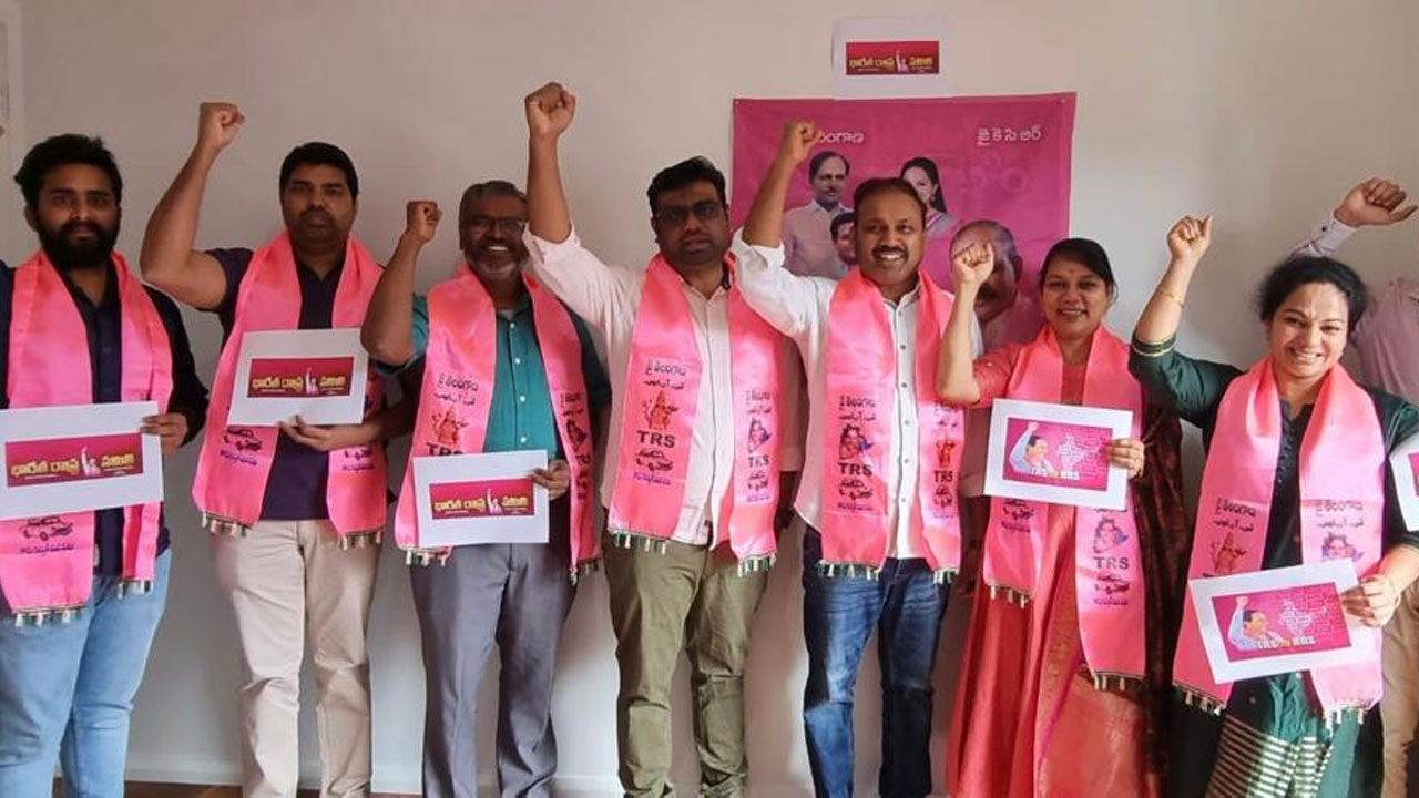 కేసీఆర్ వెంటే టీఆర్ఎస్ ఆస్ట్రేలియా.. కాన్‌బెర్రా సమావేశంలో నేతల పిలుపు