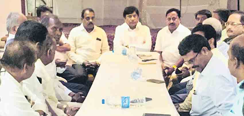 ‘ఎల్‌ఐసీ’ ఉద్యమానికి టీఆర్‌ఎస్‌ మద్దతు