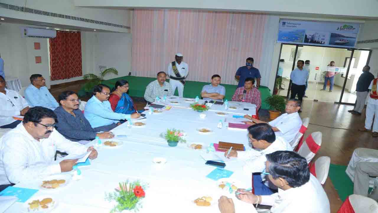 రామప్ప సర్యూట్‌ను అభివృద్ధి చేయాలి