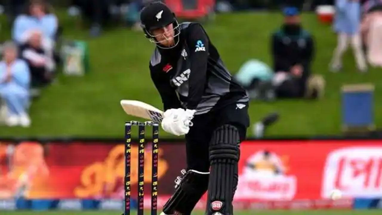 ఫిన్ అల్లెన్ హాఫ్ సెంచ‌రీ.. పాక్‌పై కివీస్ విక్ట‌రీ