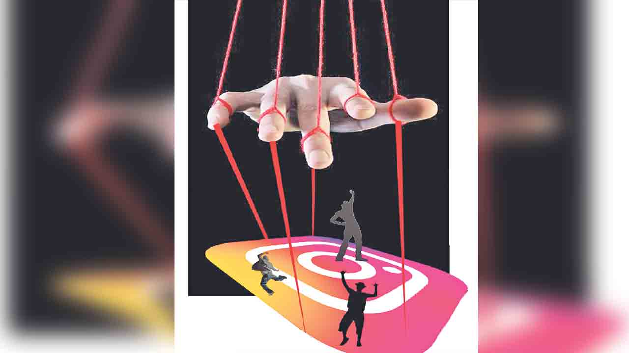 బీజేపీ గుప్పిట్లో ఇన్‌స్టా!