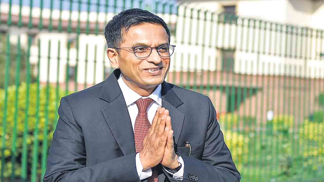 తదుపరి సీజేఐగా జస్టిస్‌ చంద్రచూడ్‌