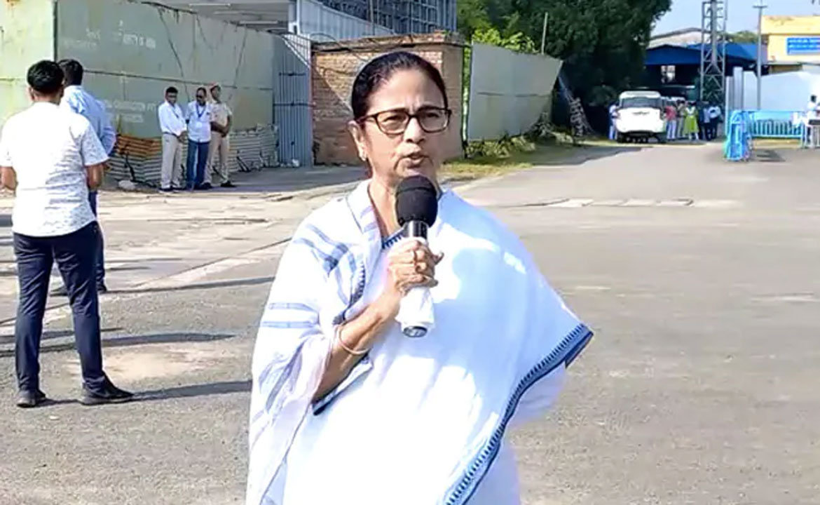 గంగూలీకి ఆ అవకాశం కల్పించండి: మమతా బెనర్జీ