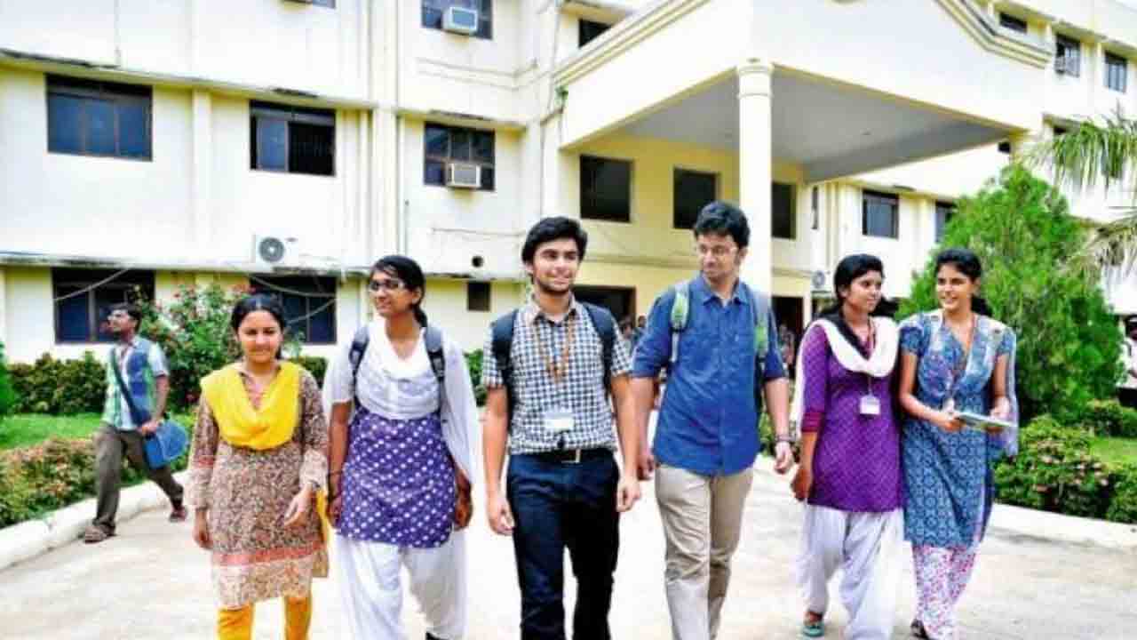 Engineering Admissions | ఇంజనీరింగ్‌ ప్రవేశాల కౌన్సెలింగ్‌ షెడ్యూల్‌ ఇదే..!
