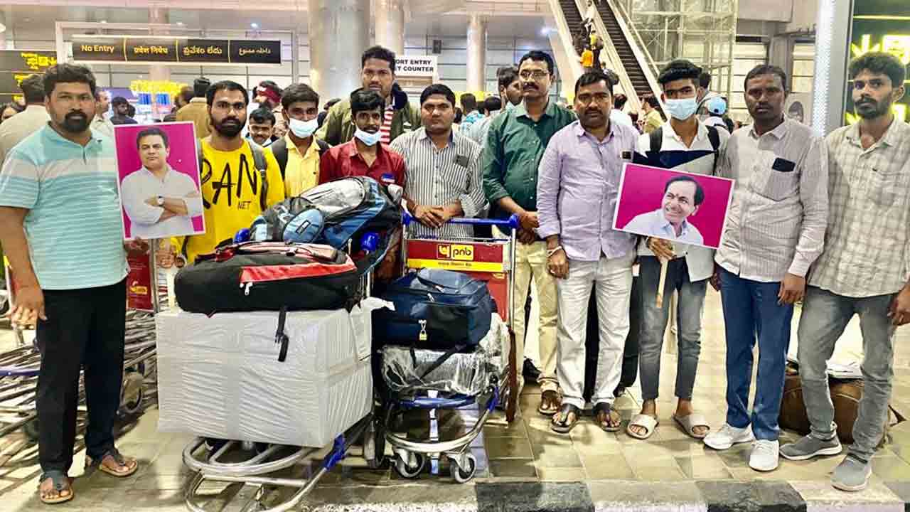 మంత్రి కేటీఆర్ చొరవతో స్వదేశానికి దుబాయ్ బాధితులు