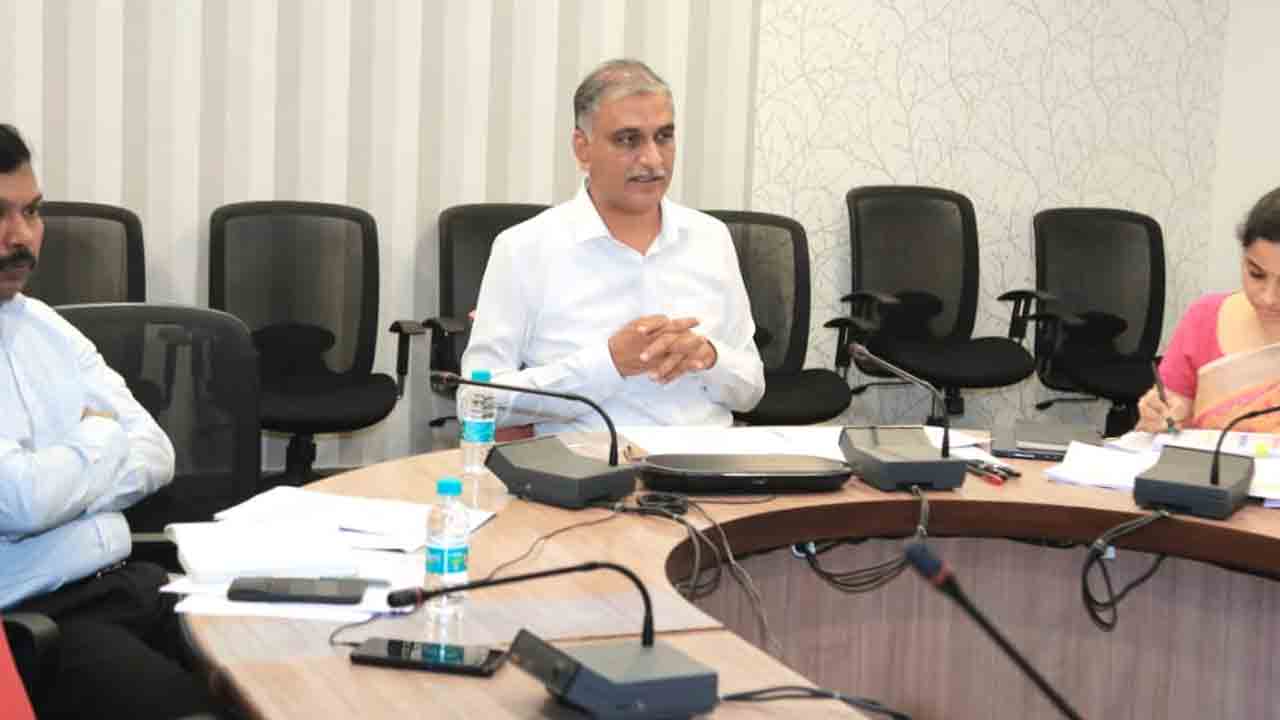 ఆ ముగ్గురు వైద్య రంగానికి మూల‌స్తంభాలు : మంత్రి హ‌రీశ్‌రావు