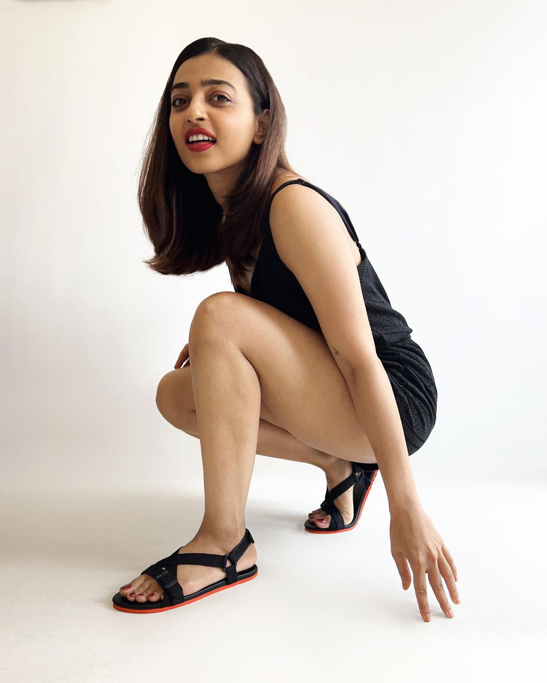 instagram/radhikaofficial