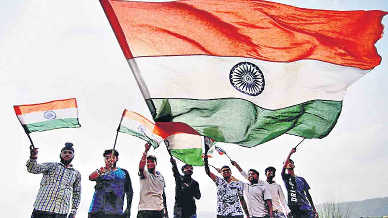 దేశానికి దిక్సూచి