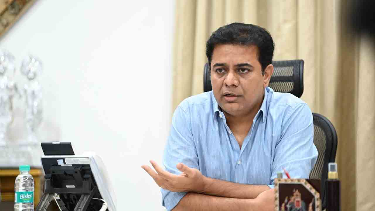 మునుగోడులో TRS గెలిచింది.. రెండు, మూడు స్థానాల‌ కోసం కాంగ్రెస్, బీజేపీ మ‌ధ్య పోటీ: KTR