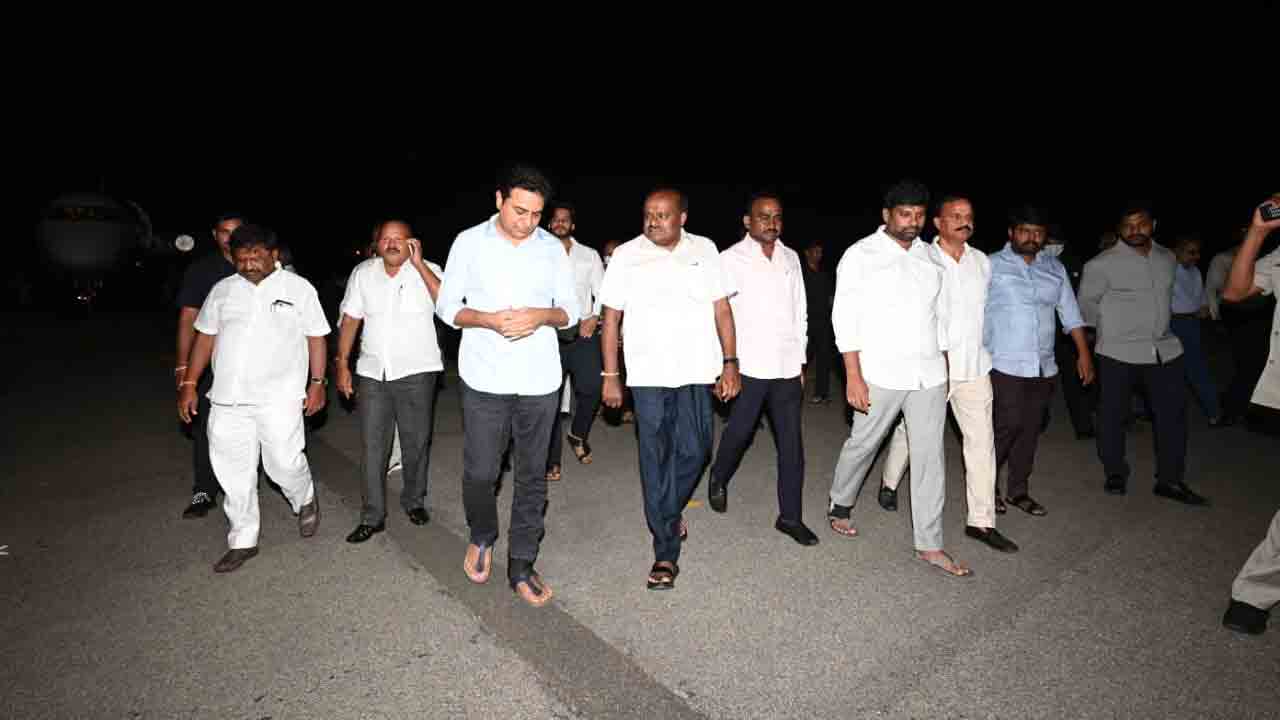 టీఆర్ఎస్ పార్టీ స‌ర్వ‌స‌భ్య స‌మావేశంలో పాల్గొన‌నున్న కుమార‌స్వామి