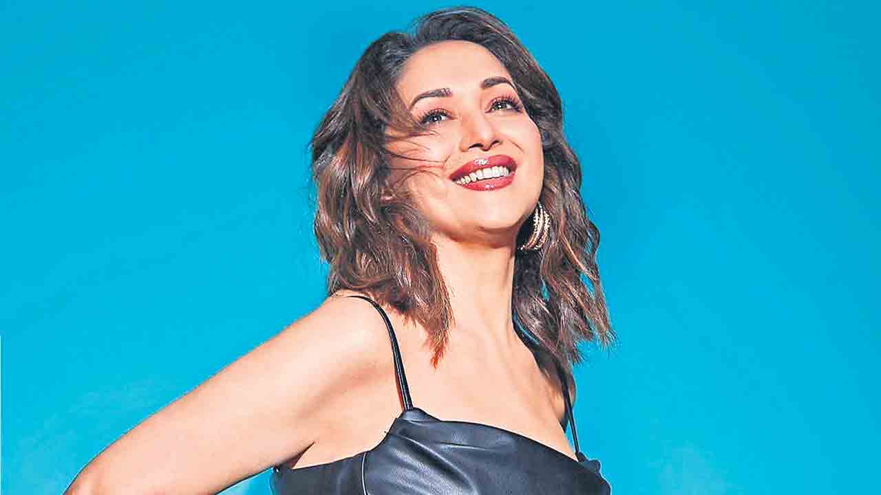 అమ్మ నేర్పింది!