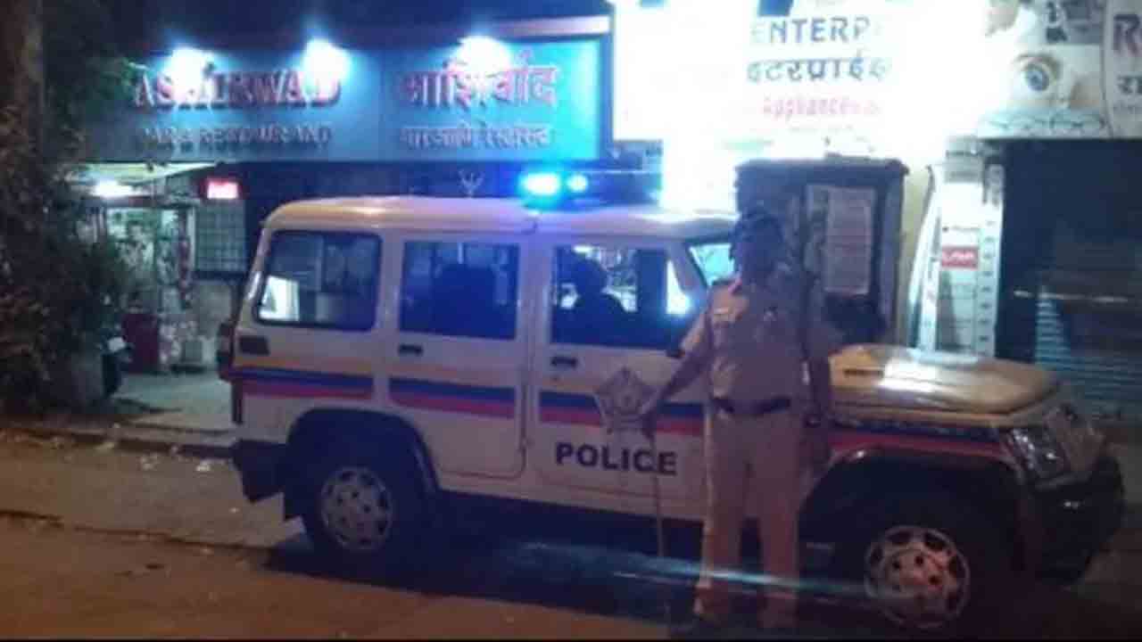 ముంబై ఎస్‌బీఐ బ్యాంక్‌ను పేల్చేస్తాం.. పాకిస్తానీ బెదిరింపు కాల్