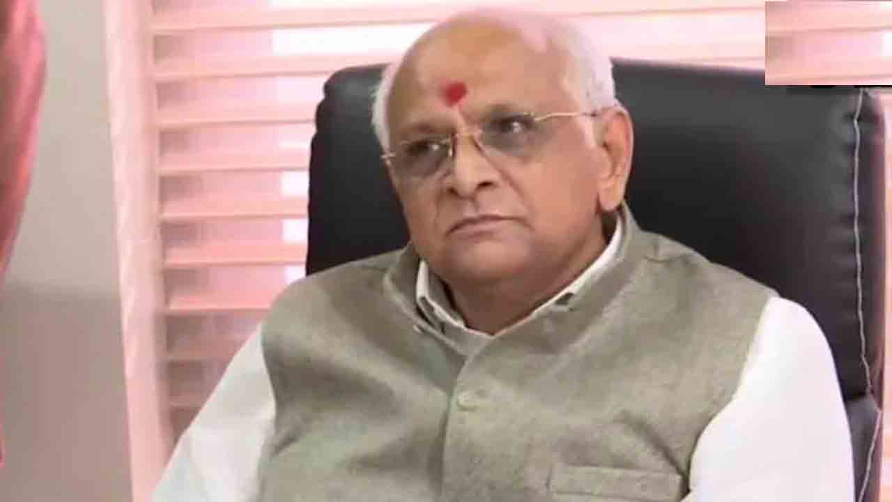 కొత్త ఉద్యోగులను తీసుకోవద్దు.. ప్రభుత్వ శాఖలకు గుజరాత్‌ సర్కారు ఆదేశాలు