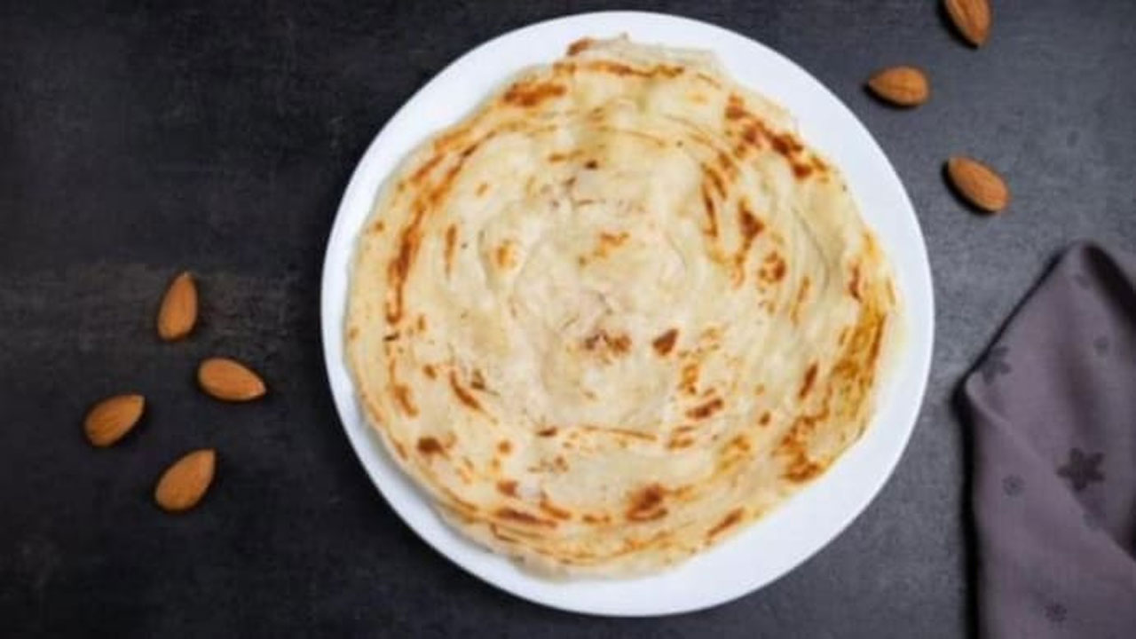 పరోటాలపై 18 శాతం జీఎస్టీ : బ్రిటిష్‌ హయాంలోనూ ఆహార పదార్ధాలపై పన్ను లేదన్న కేజ్రీవాల్‌