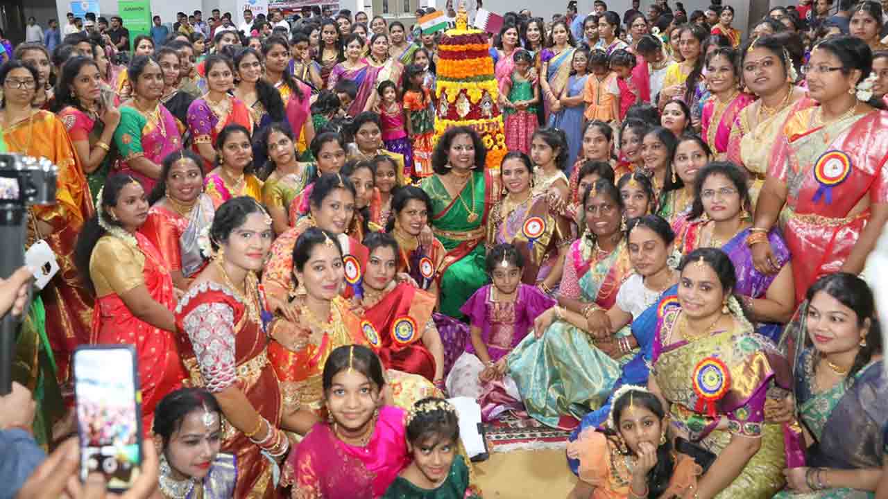 ఖతర్‌లో ఘనంగా బతుకమ్మ సంబురాలు