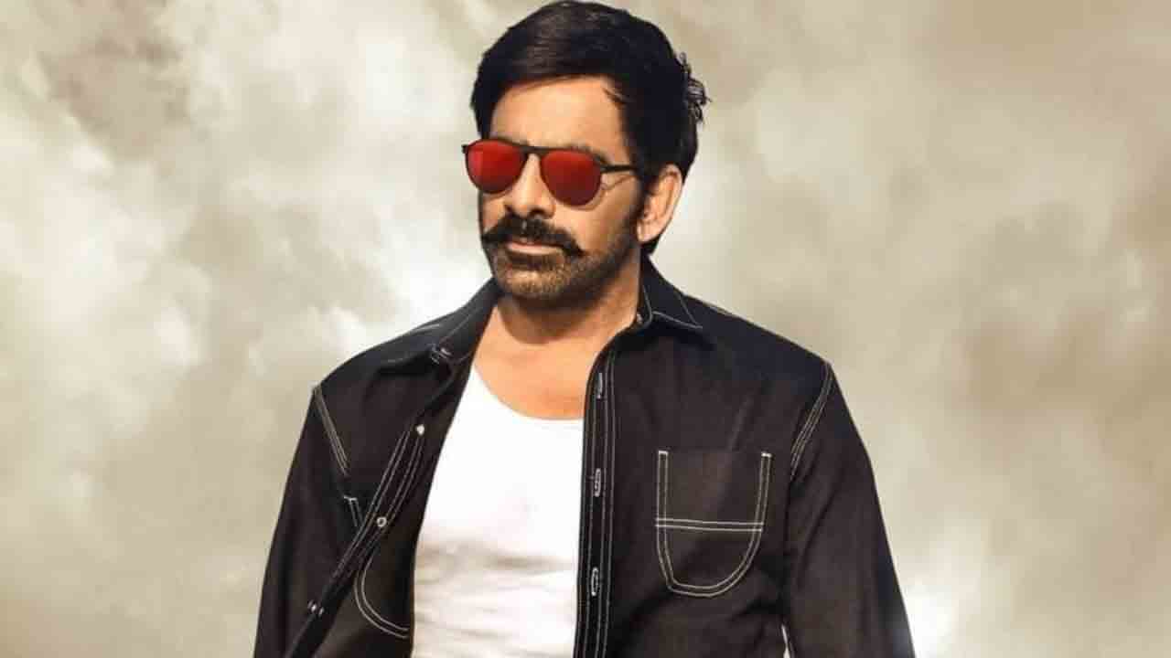 Raviteja | ఆ ఇద్దరు యంగ్‌ హీరోయిన్‌లతో రవితేజ రొమాన్స్‌?