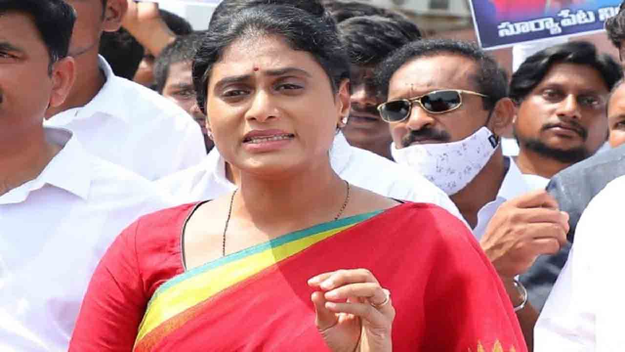 దుబ్బాక ప్రజల చెవిలో క్యాలీఫ్లవర్