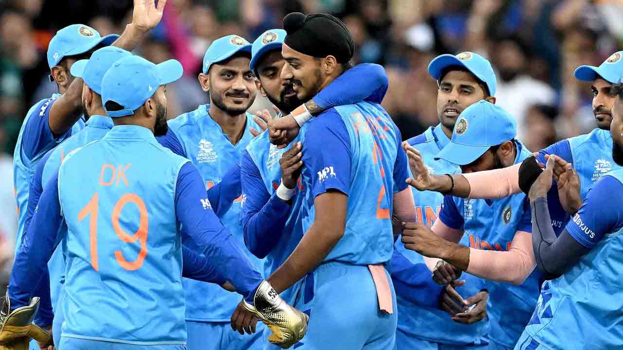 IND vs NZ | కాన్వే, మిచెల్‌ హాఫ్ సెంచ‌రీ.. భార‌త్ ల‌క్ష్యం 177