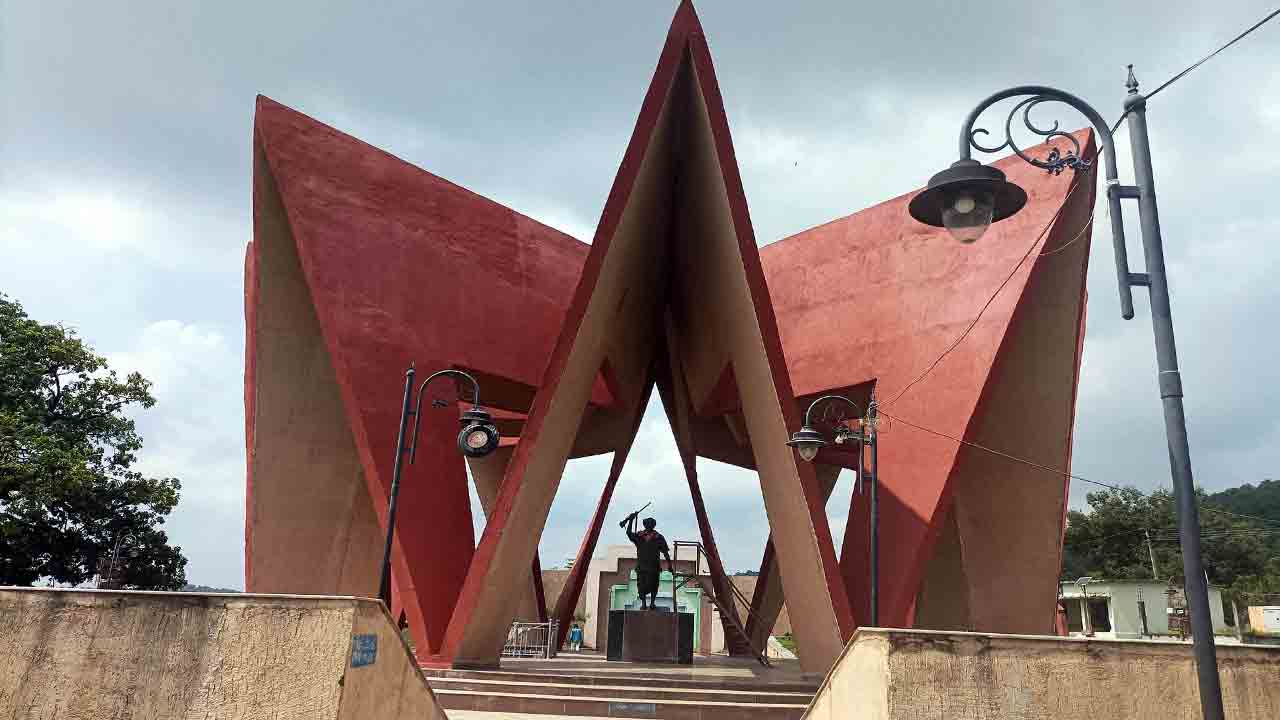 నేడు జోడేఘాట్‌లో కుమ్రంభీం వర్ధంతి