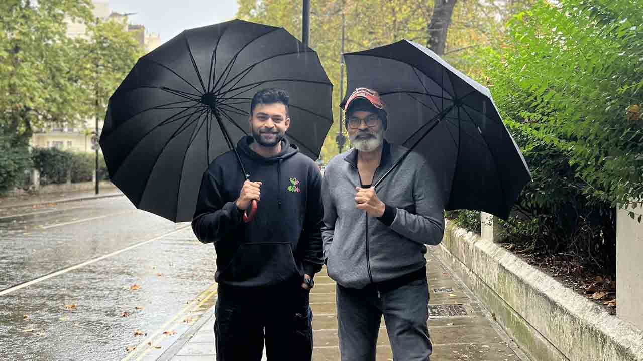 Varun Tej | పిక్‌ టాక్‌.. వర్షంలో వరుణ్‌ తేజ్‌, నాగబాబు ఇంతకీ ఎక్కడికెళ్లారు.. ?