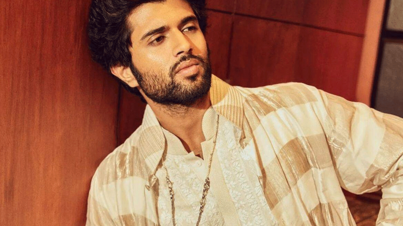 Vijay DevaraKonda | యూత్‌ ఐకాన్‌గా రౌడీ బాయ్‌ విజయ్‌ దేవరకొండ..!