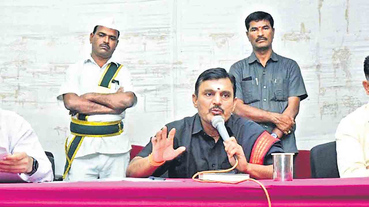 ‘పోడు’ప్రక్రియ వేగవంతం చేయాలి