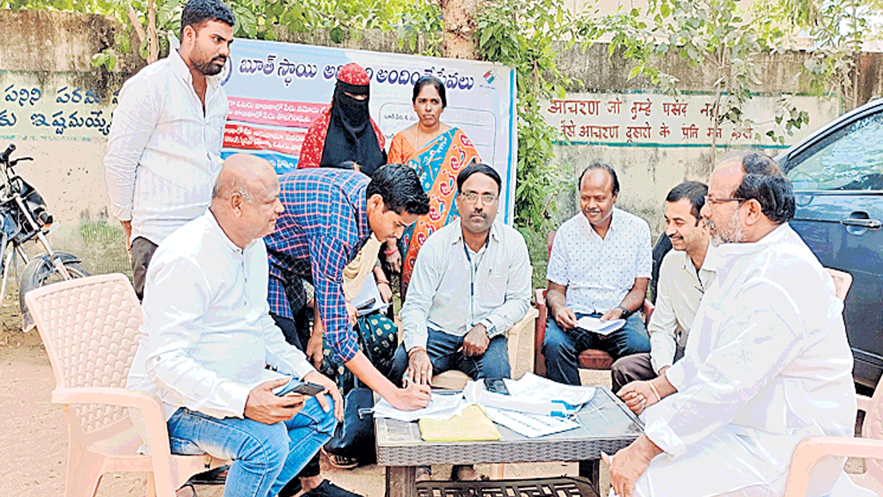 ఓటు హక్కు ప్రతి పౌరుడి బాధ్యత