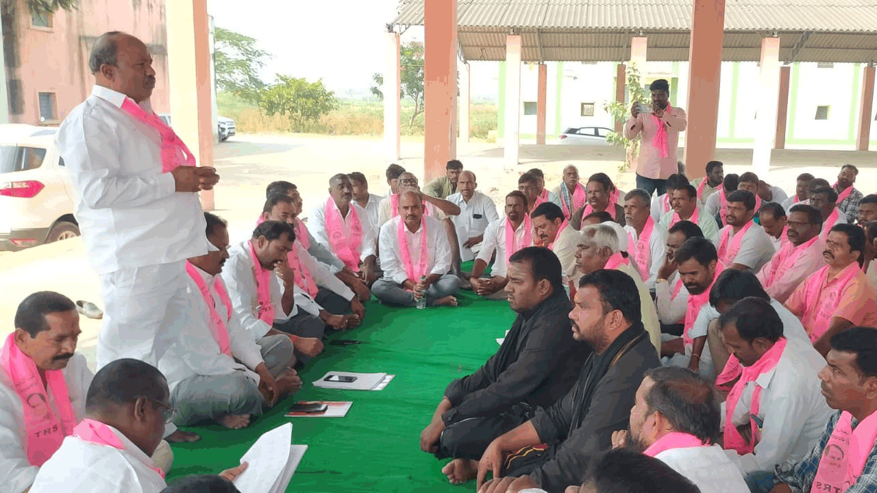 టీఆర్‌ఎస్‌ కార్యకర్తలు సైనికుల్లా పనిచేయాలి