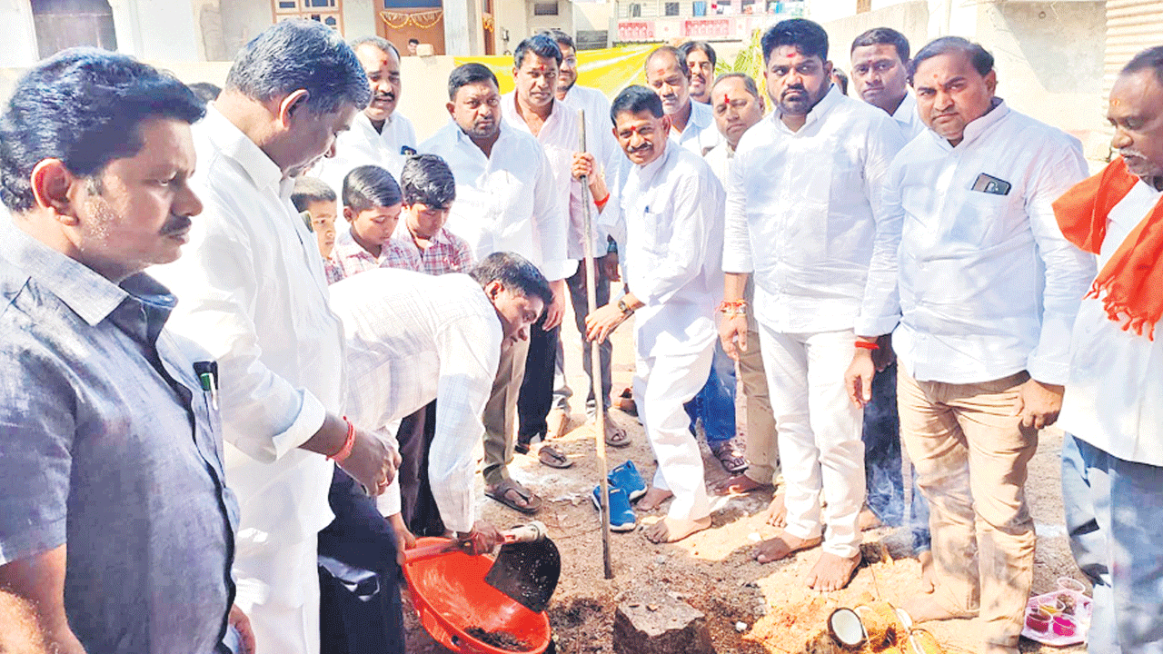 కార్పొరేట్‌కు దీటుగా పాఠశాలలు