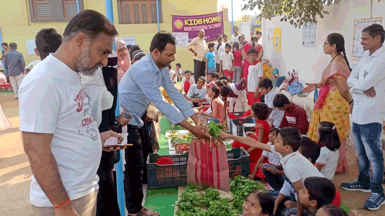 నైపుణ్యాలు పెంపొందించుకోవాలి