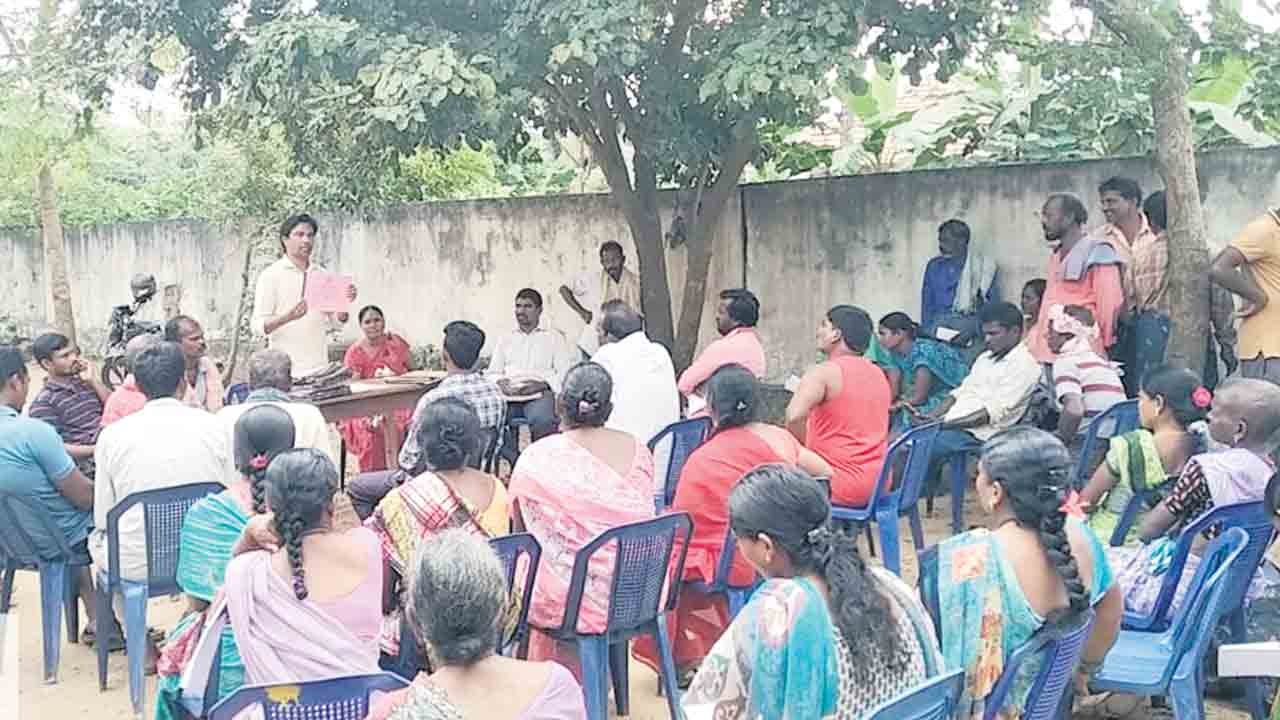 అర్హులందరికీ ‘పోడు’ పట్టాలు