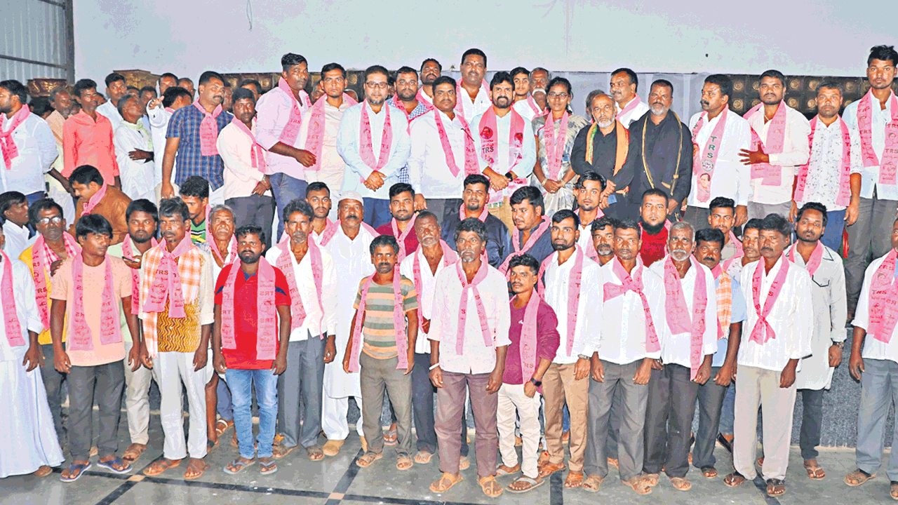 అభివృద్ధివైపే మేమూ..