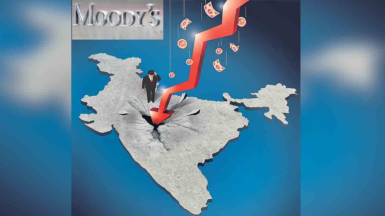 జీడీపీకి మూడీస్‌ కత్తెర.. వృద్ధి అంచనాను 7.7 శాతం నుంచి 7 శాతానికి తగ్గింపు