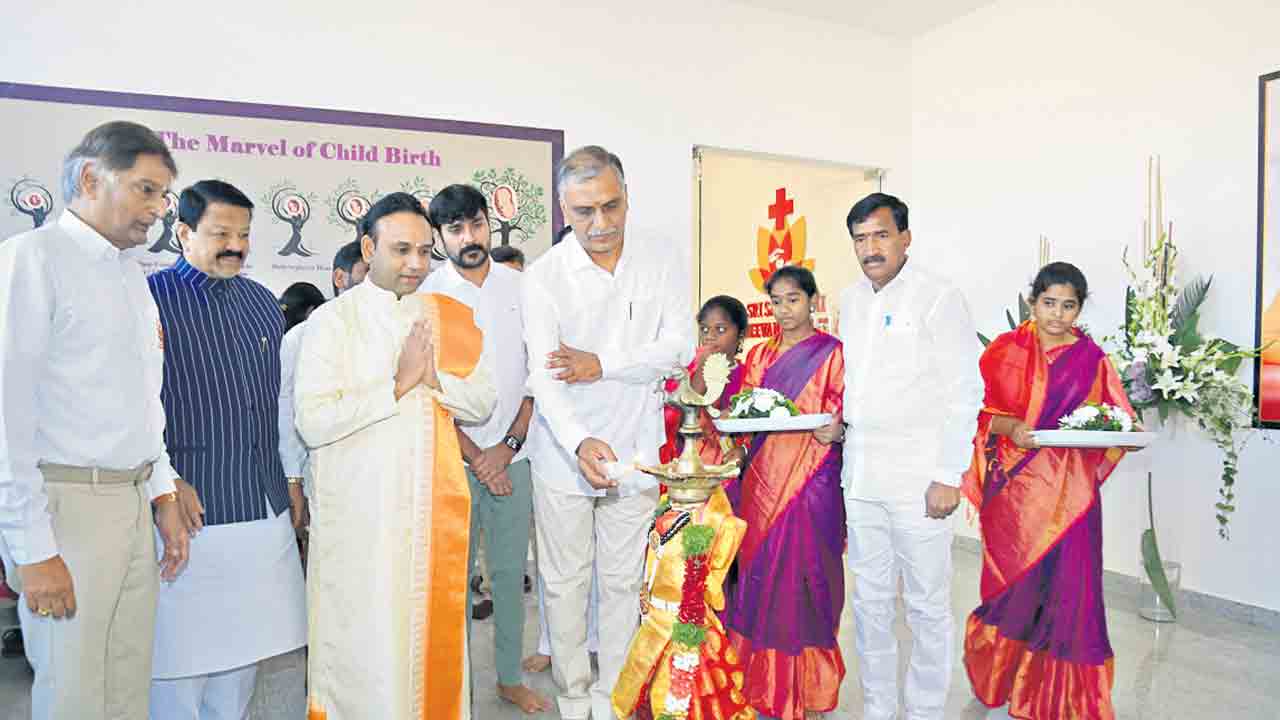 సత్యసాయి ట్రస్ట్‌.. సేవకు ప్రతిరూపం